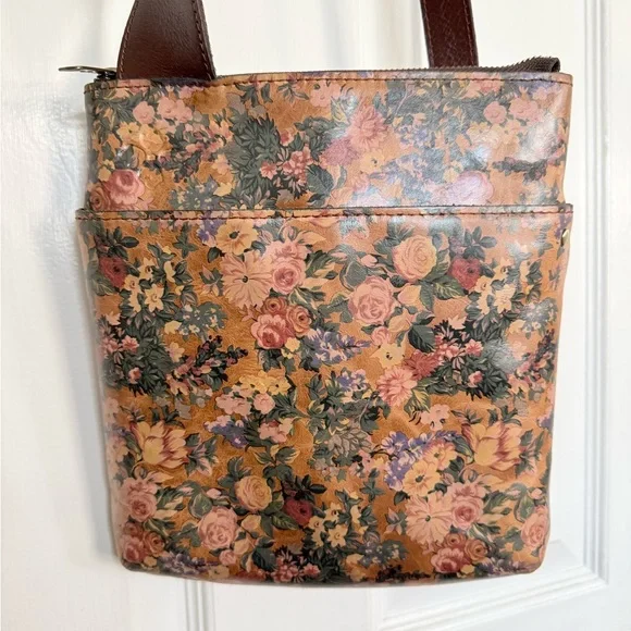 Patricia Nash Floral Crossbody Bag - Picture 2 of 16